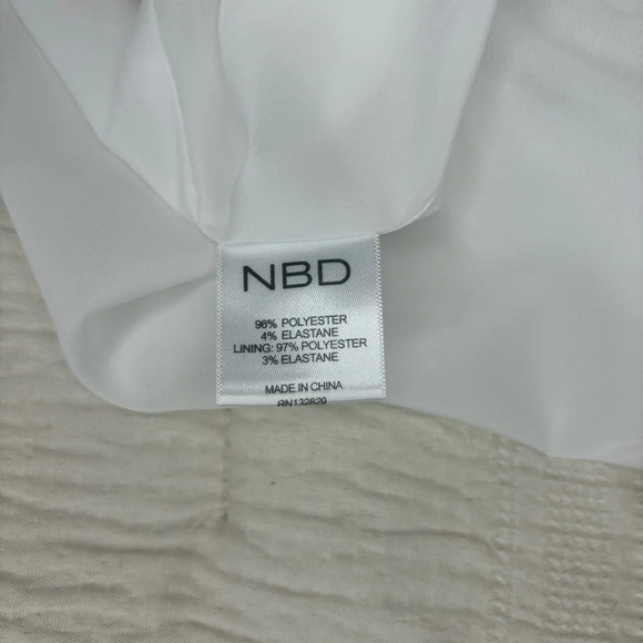 NBD x Revolve White Lace Sheath Dress Size Small NWT Plunge Bridal, Bachelorette - Picture 13 of 15